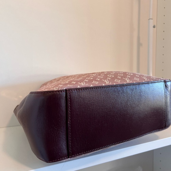 LOUIS VUITTON RendezVous
Shoulder Bag Idylle Sepia - Picture 13 of 17